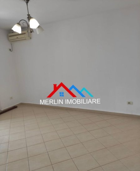 Tirane, shitet apartament 1+1+Ballkon Kati 4, 62 m² 100.000 € (SHKOLLA E BASHKUAR)