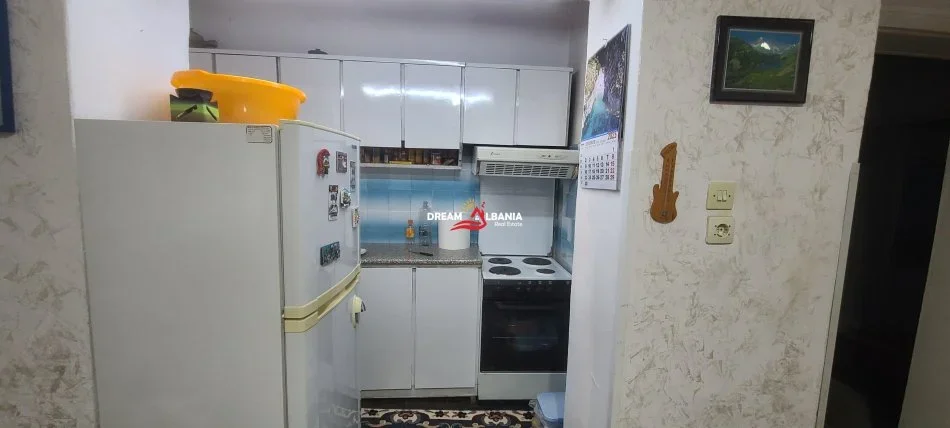Tirane, jepet me qera apartament 3+1+Ballkon Kati 1, 96 m² 600 € (Rruga e Kavajës - ID 4239087)