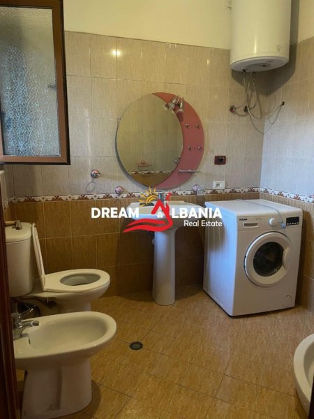 Tirane, jepet me qera apartament 2+1+Ballkon Kati 2, 90 m² 400 € (Tek Rruga 5 Maji - ID 4251398)