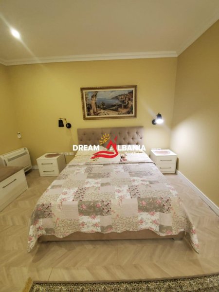 Tirane, jepet me qera apartament 2+1+Ballkon Kati 1, 100 m² 750 € (Ne rrugen e Dibres - ID 42215210)