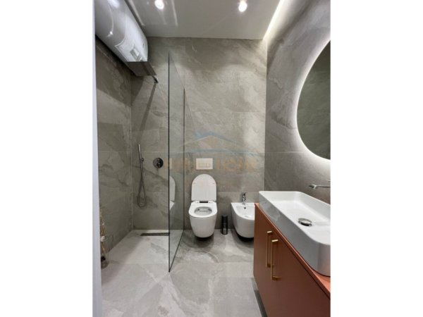 Tirane, shitet apartament 1+1 Kati 6, 64 m² 128.000 € 