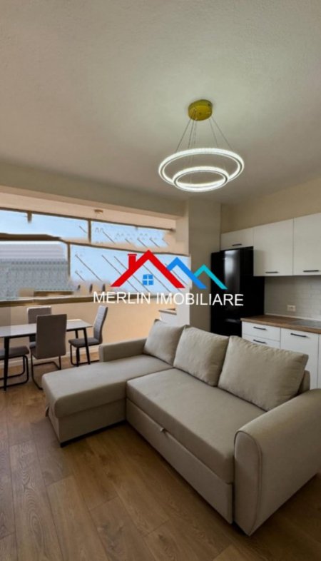 Tirane, jepet me qera apartament 2+1 Kati 5, 70 m² 650 € (RRUGA KONGRESI I LUSHNJES)