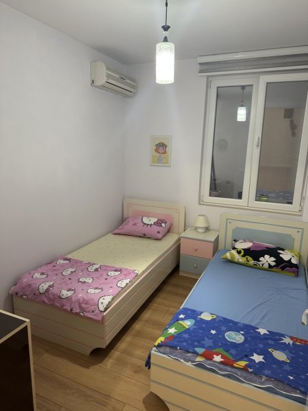 Tirane, jepet me qera apartament 2+1 Kati 3, 90 m² 560 € (Bulevardi Gjergj Fishta)