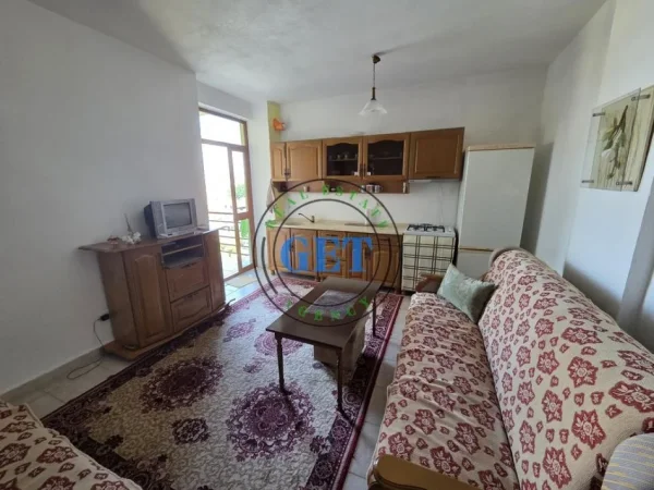 Durres, jepet me qera apartament 1+1+Ballkon Kati 4, 55 m² 250 € (Plazh)