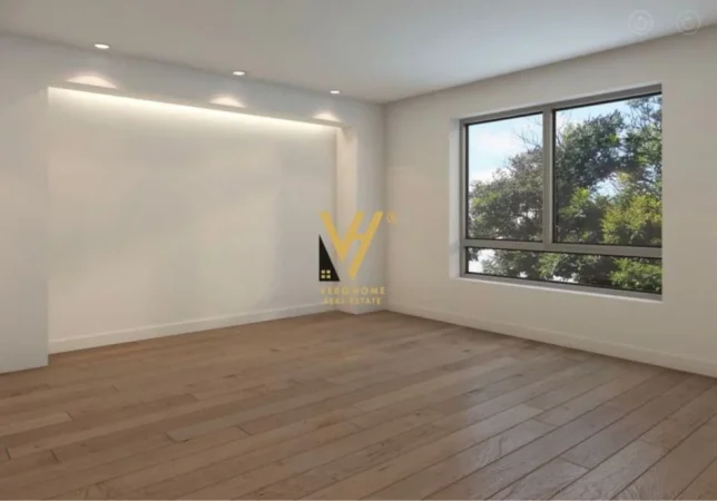 Tirane, jepet me qera zyre Kati 1, 138 m² 1.800 € (RRUGA MEDAR SHTYLLA)