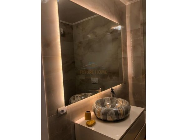 Tirane, jepet me qera apartament 2+1 Kati 5, 79 m² 1.200 € 