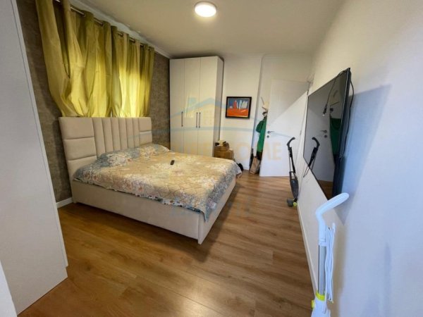 Tirane, jepet me qera apartament 2+1 Kati 6, 95 m² 1.800 € (Stadiumi Dinamo)