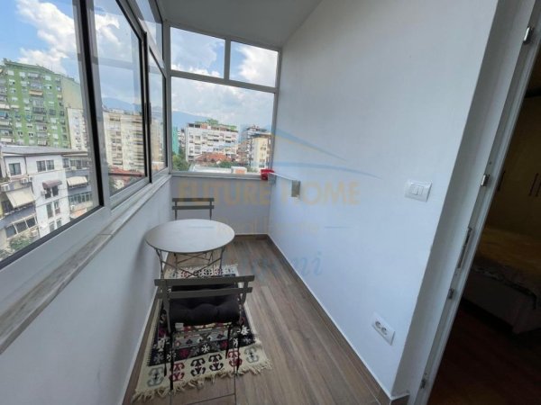 0683487469 Tirane, jepet me qera apartament 2+1+Ballkon Kati 6, 95 m² 1.800 € (Rruga Pjeter Bogdani)