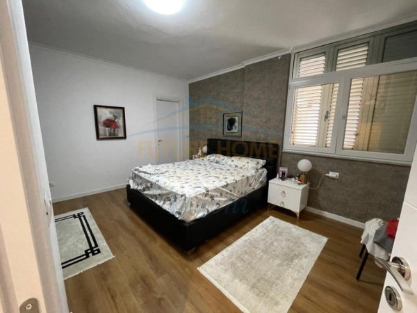 0683487469 Tirane, jepet me qera apartament 2+1+Ballkon Kati 6, 95 m² 1.800 € (Rruga Pjeter Bogdani)