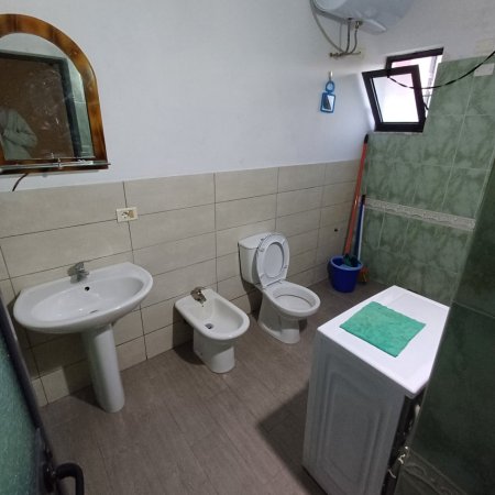 Tirane, jap me qera 1+1 , 60 m² 220 € (7-marsi)
