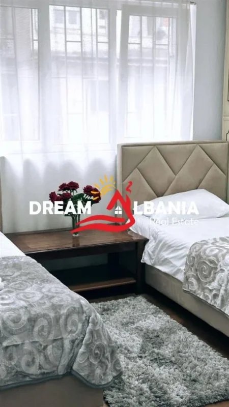 Tirane, shitet apartament 3+1+Ballkon Kati 1, 106 m² 175.000 € (Ne zonen e Brryllit - ID 4139182)