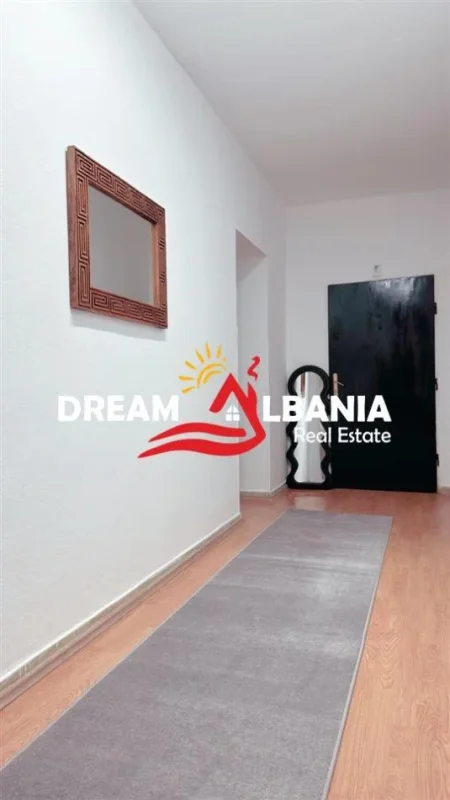 Tirane, shitet apartament 3+1+Ballkon Kati 1, 106 m² 175.000 € (Ne zonen e Brryllit - ID 4139182)