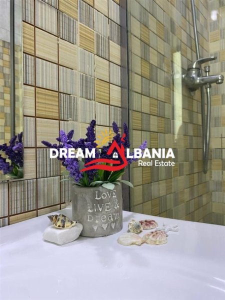 Tirane, shitet apartament 3+1+Ballkon Kati 1, 106 m² 175.000 € (Ne zonen e Brryllit - ID 4139182)