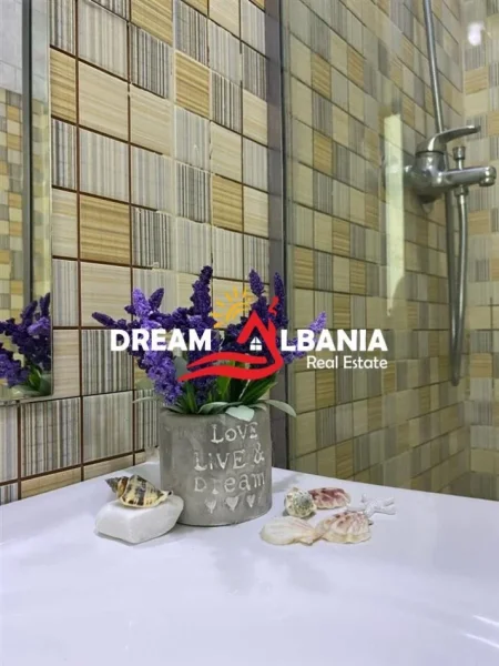 Tirane, shitet apartament 3+1+Ballkon Kati 1, 106 m² 175.000 € (Ne zonen e Brryllit - ID 4139182)