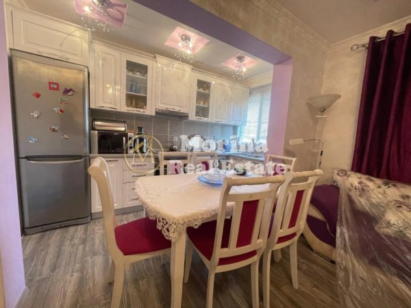 Tirane, shes apartament 2+1 Kati 5, 75 m² 128.700 € (Ali Demi)