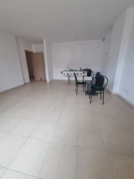 Durres, shitet apartament 3+1+Aneks+Ballkon Kati 3, 134 m² 118.000 € (durres)