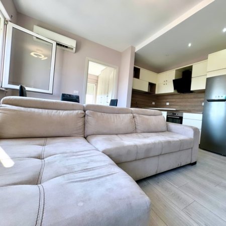 Tirane, shitet apartament 1+1 , 62 m² 93.500 € (Astir)