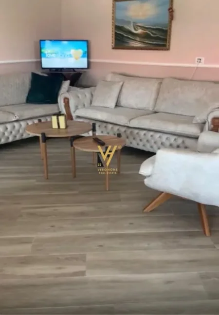 Tirane, shitet shtepi 2 Katshe Kati 0, 200 m² 250.000 € (LAPRAKE)