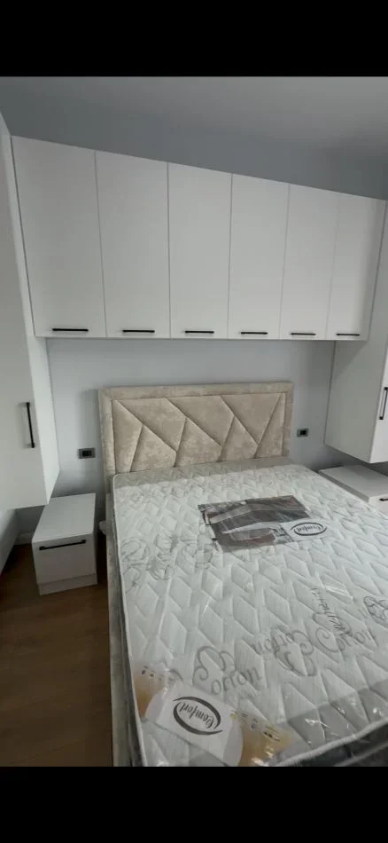 Tirane, jepet me qera apartament 1+1+Ballkon Kati 2, 82 m² 500 € (ASTIR)