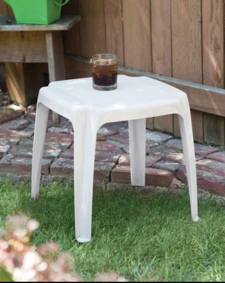 Tirane, shes Tavoline per femije 10 €