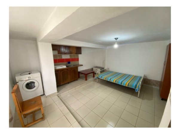 Tirane, jepet me qera garsonier Kati 1, 25 m² 140 € (Rr Bajram Allaraj)
