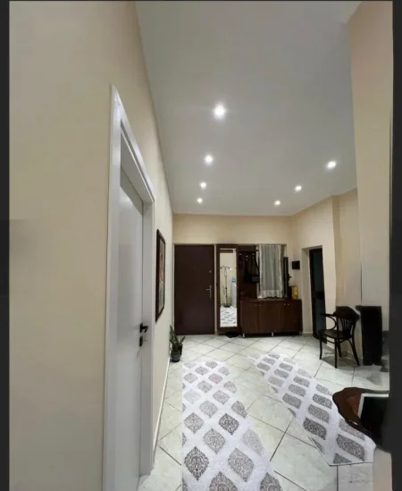 Tirane, Jepet me qera ap 2+1  ne Don Bosko Kati 1, 80 m² 500 €