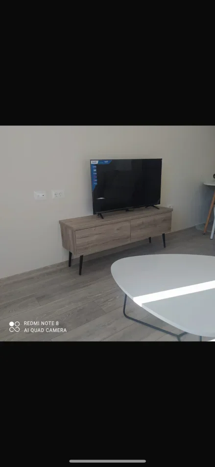 Tirane, jepet me qera apartament Kati 3, 32 m² 280 € (Rruga aleks caci)