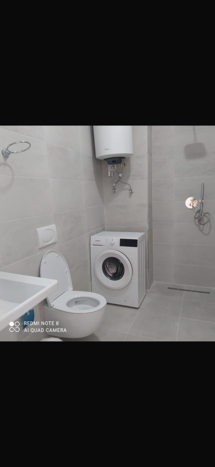 Tirane, jepet me qera apartament Kati 3, 32 m² 280 € (Rruga aleks caci)