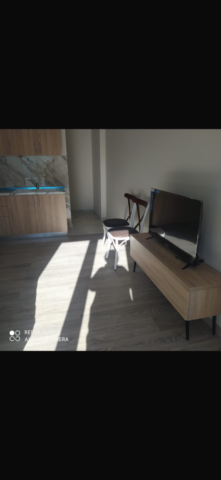 Tirane, jepet me qera apartament Kati 3, 32 m² 280 € (Rruga aleks caci)