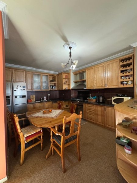 Tirane, shitet apartament 2+1 Kati 5, 118 m² 160.000 € (Fresk)