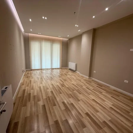 Tirane, shitet apartament 2+1+Ballkon Kati 4, 110 m² 286.000 € (Square21)