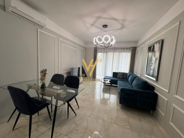 Tirane, jepet me qera apartament 1+1+Ballkon Kati 2, 75 m² 750 € (KOMPLEKSI OLIMPIK)