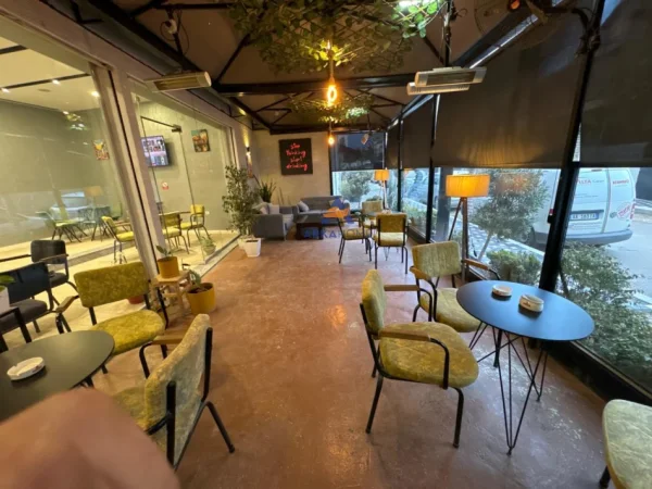 Tirane, jepet me qera lokal Kati 0, 220 m² 1.200 € (RRUGA MIHAL GRAMENO)