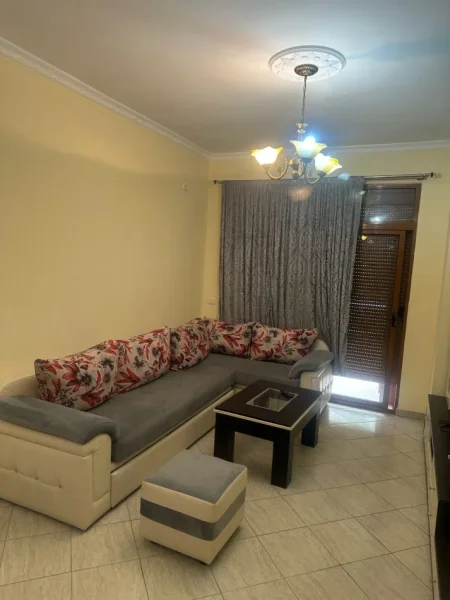 Tirane, jepet me qera apartament 1+1+Ballkon , 56 m² 79.000 € 