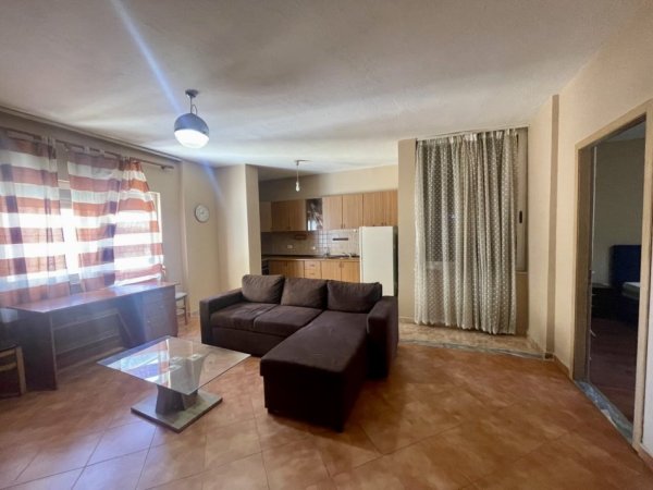 Tirane, shitet apartament 1+1+Aneks+Ballkon Kati 7, 75 m² 170.000 € (Elbasanit afer Lion Park)