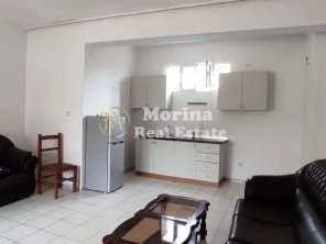 Tirane, jepet me qera shtepi 2+1 Kati 2, 100 m² 450 € (Rruga Bardhyl)