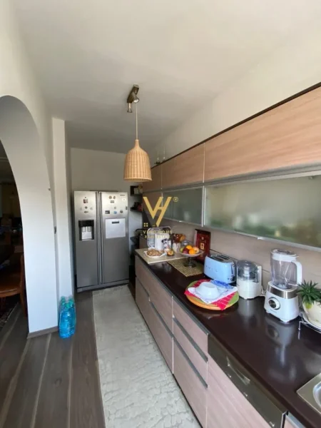 Tirane, shitet apartament 2+1+Ballkon Kati 5, 126 m² 230.000 € (MYSLYM SHYRI)