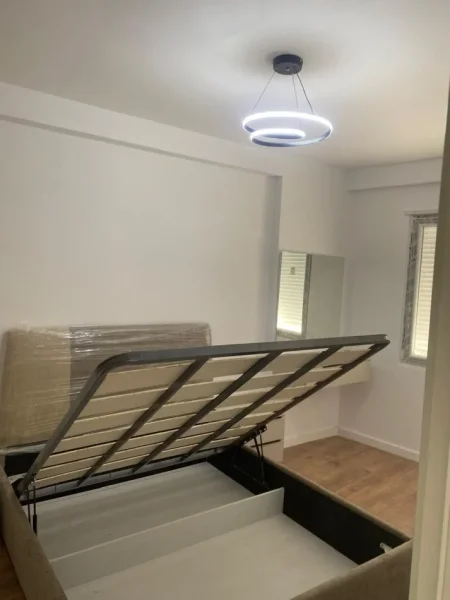 Tirane, 📍 JEPET ME QERA APARTAMENT 1+1 NE 5 MAJ SHUME AFER CONCORDIT Kati 5, 70 m² 500 €