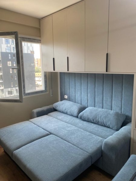 Tirane, jepet me qera garsonier Kati 2, 40 m² 350 € ( JEPET ME QERA SUPER GARSIONERE E MOBILUAR NE 5 MAJI SHUME AFER CONCORDIT.)