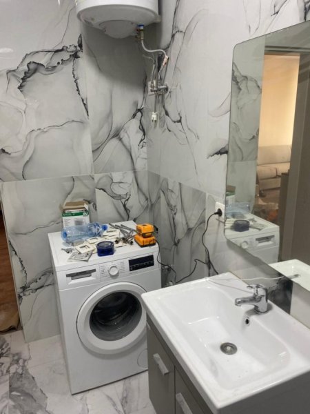 Tirane, jepet me qera apartament 2+1 Kati 2, 70 m² 500 € ( JEPET ME QERA SUPER APARTAMENT 1+1 NE 5 MAJI)