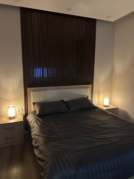 Tirane, jepet me qera apartament 1+1+Ballkon Kati 3, 650 € (9 Kateshet, Tirane)