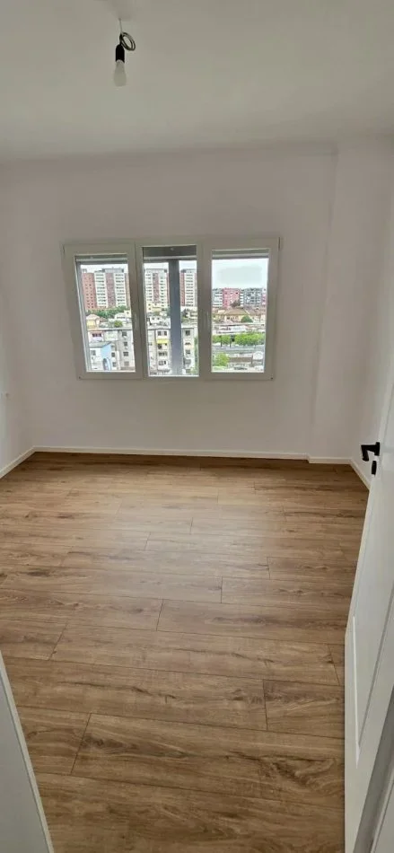 Tirane, shitet apartament 1+1+Aneks+Ballkon Kati 7, 53 m² 115.000 € (Bulevardi Barjam Curri)