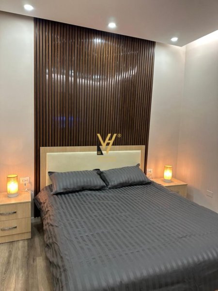 Tirane, jepet me qera apartament 1+1+Ballkon Kati 3, 70 m² 650 € (RRUGA RIZA JASA)