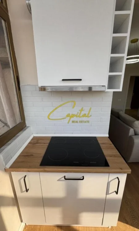 Tirane, jepet me qera apartament 2+1 Kati 5, 70 m² 650 € (21 DHJETORI)