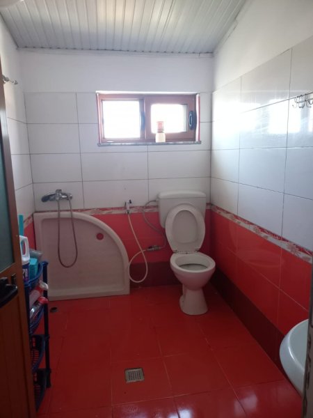 Tirane, jepet me qera apartament 2+1+Ballkon Kati 3, 92 m² 400 € (Kryqezimi i rruges &quot;Andon Frasheri&quot; me rrugen &quot;Bruzi&quot;)