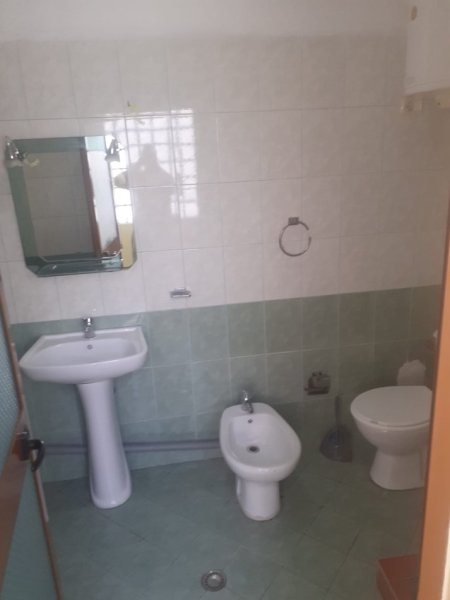 Tirane, jap me qera apartament 2+1+Ballkon Kati 3, 80 m² 580 € (DON BOSKO PRANE KOMPLEKSIT VIZION+)