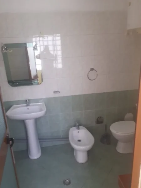 Tirane, jap me qera apartament 2+1+Ballkon Kati 3, 80 m² 580 € (DON BOSKO PRANE KOMPLEKSIT VIZION+)