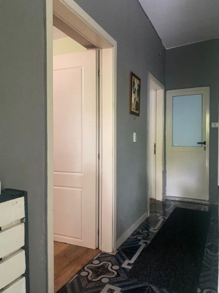 Tirane, jepet me qera shtepi 1+1+Ballkon Kati 0, 44 m² 450 € (Zogu i Zi)