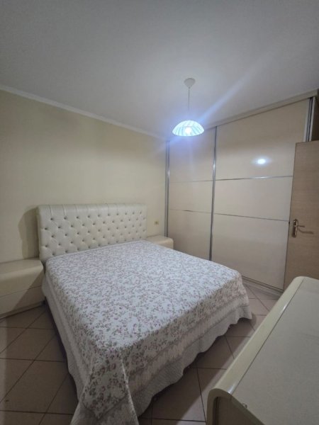 Rr. ZALLIT, Selite,Tirane, jepet me qera apartament 1+1+Ballkon Kati 4, 65 m² 450 €