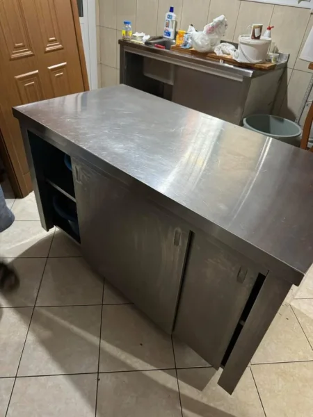 Fier, shes Shiten paisje per restorante/bare